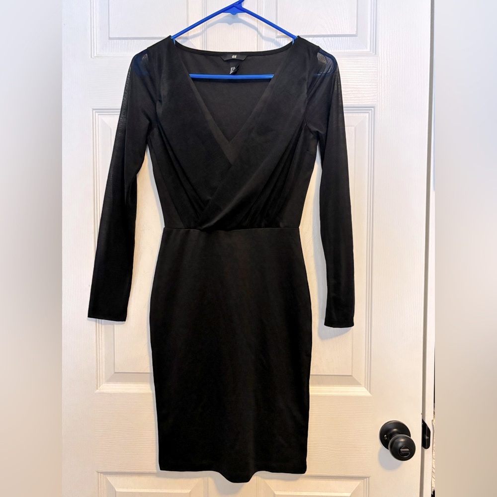 H&M XS BLACK DRESS